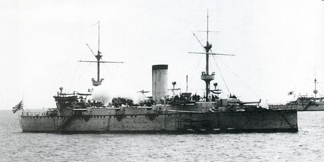 Japanese cruiser naniwa