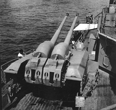 105 mm mount on the Prinz Eugen