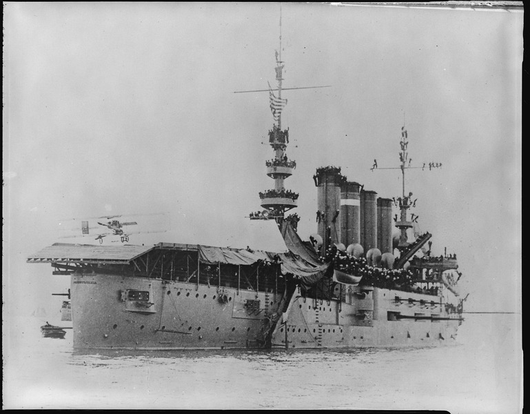 Eugen Ely landing on USS Pennsylvania