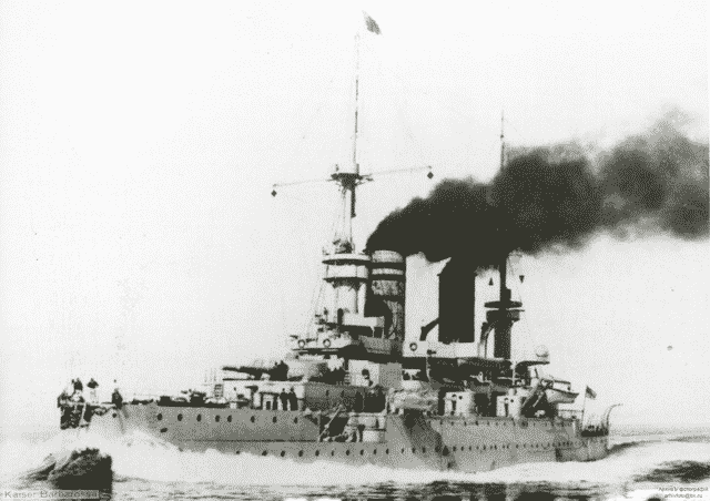 SMS Kaiser Barbarossa, full speed.