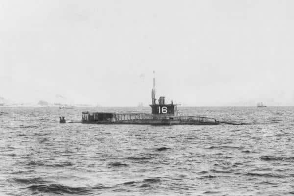 IJN HA-7 off Kure, 1916