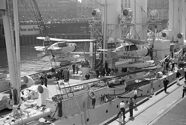 USS Cincinatti with visitors Vancouver 1937