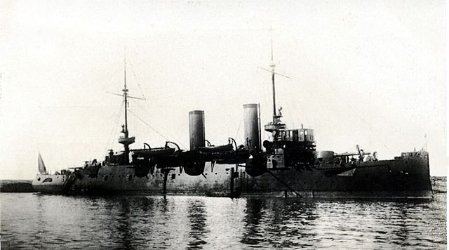 The cruiser Cataluña in 1914