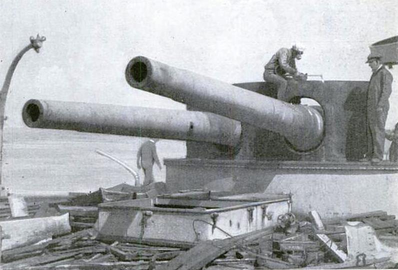 Closeup of the 8-in turret dismantled in 1921