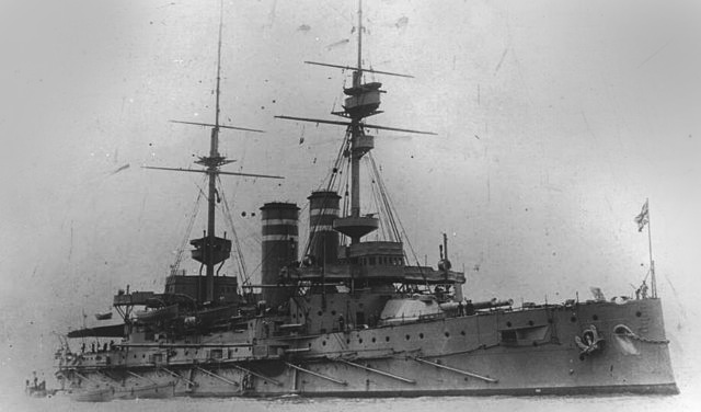 HMS Queen in 1915 - HMS Queen was also assigned to the 3rd Fleet Line of the 1st Fleet in 1914, having served in the Mediterranean and Atlantic. After the Channel, like the Prince of Wales she was sent to the Mediterranean, Dardanelles, covering the landings of ANZACs and was sent to the Adriatic to support the Italians, roughed up by the Austro-Hungarians. In Taranto, four of her 152 mm guns were transferred to the Italian Navy. She then returned to France.