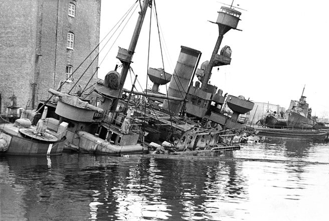 Rear view of the stern, as sunk in August 1943 in the Royal Arsenal