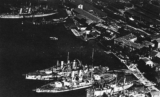 Tri Sviatitelia and the black sea fleet as Sevastopol 1918