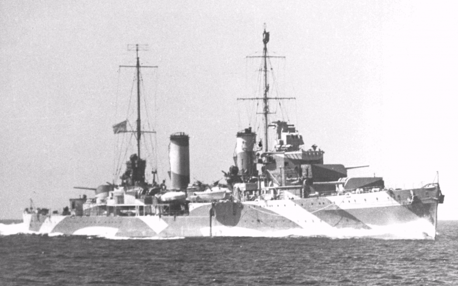 Perth underway in 1942