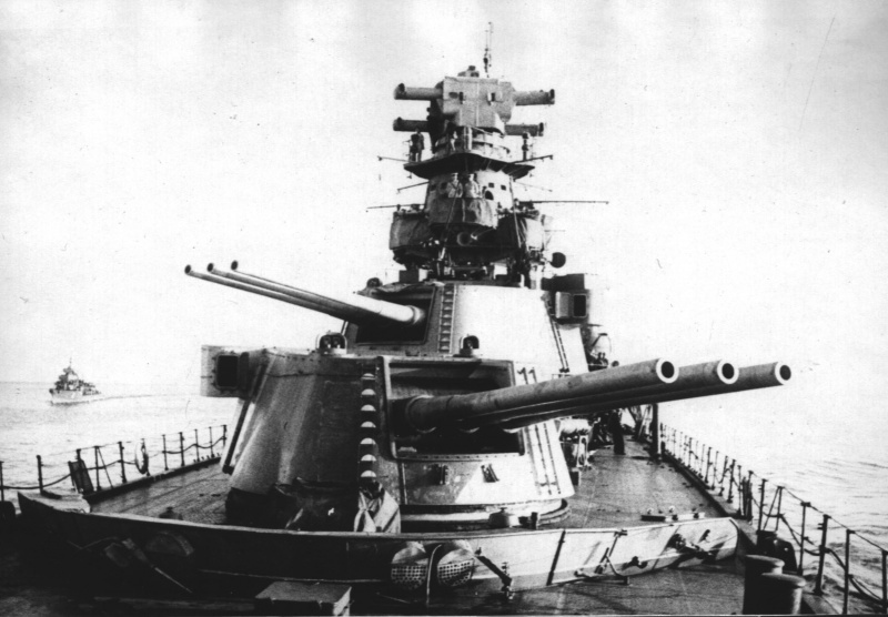 Molotive 7-in turrets crossed
