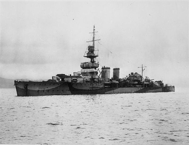 HMS Cardiff in 1942