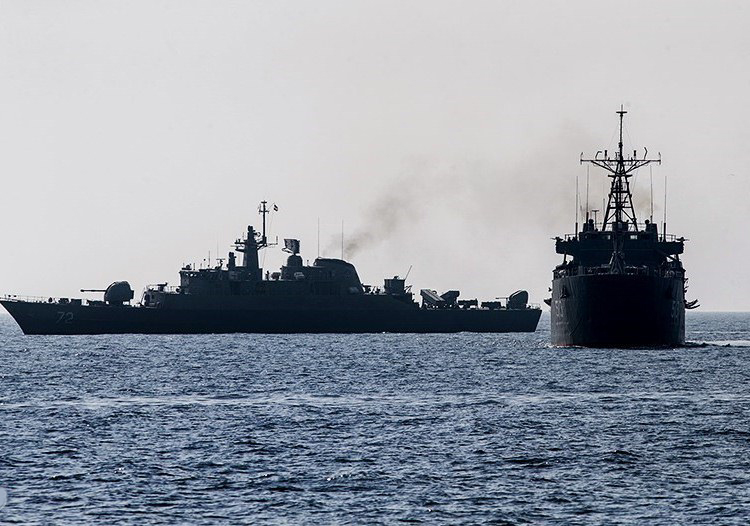 Ships during the Velayat 94 naval exercises