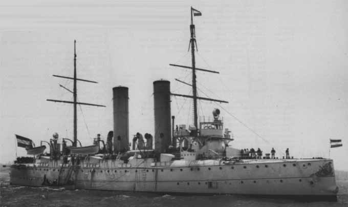 HNLMS Holland off Spihead 1902