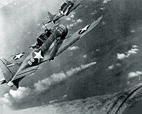 SBD Dauntless attacking the Mikuma on 6 June 1942