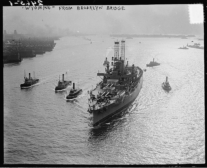 USS Wyoming in the east river, 1912