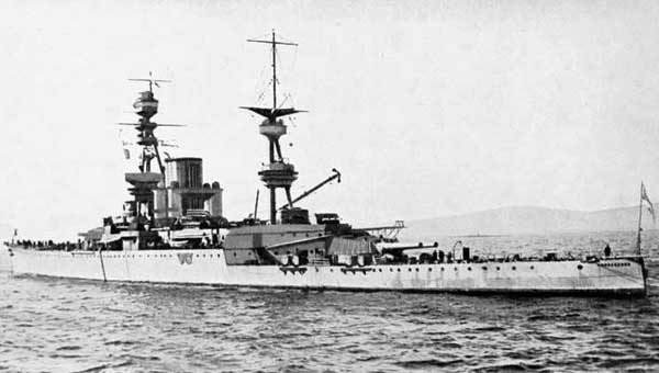 Stern view of HMS Courageous