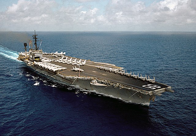 USS_America_CV-66_underway_indian_Ocean_24_April_1983