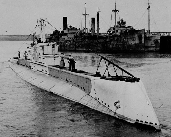 HMS Otway (1931) camouflaged during ww2