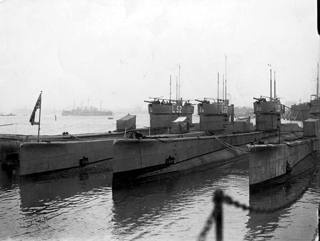 L-class boats in Gosport, 1933, L52 was one of the last, completed after WW2