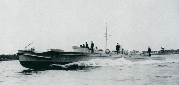 S1 boat