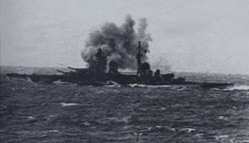 Gorizia firing her main battery during the Second Battle of Sirte