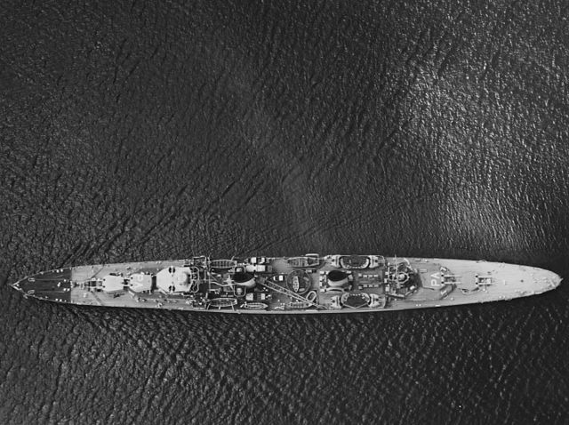 HMAS Perth through the Panam Canal, March 1940