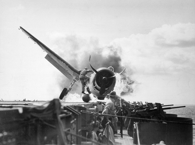 A F6F Hellcat crash lands on the flight deck on 10 November 1942