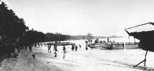Carlson's raiders coming ashore at Aola Bay on 4 November 1942